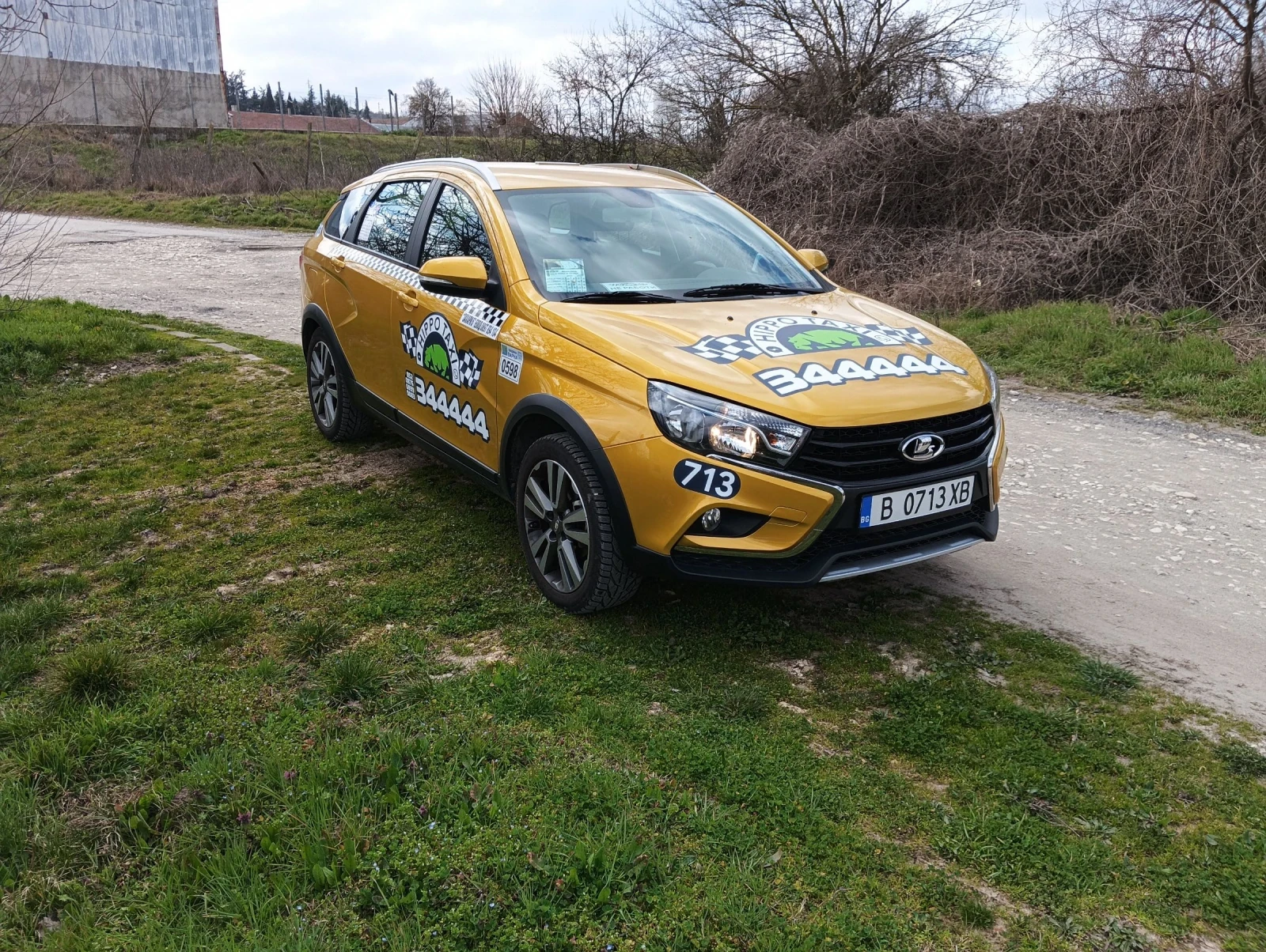 Lada Vesta, снимка 4 - Автомобили и джипове - 53836199