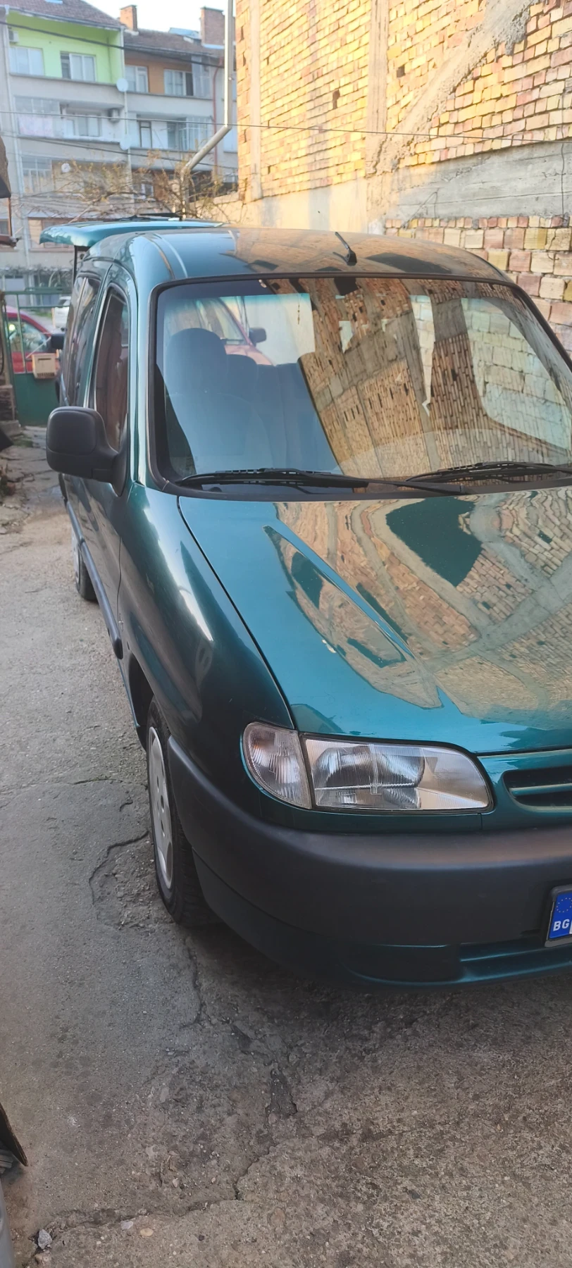 Citroen Berlingo 2.0hdi, снимка 2 - Автомобили и джипове - 53885353