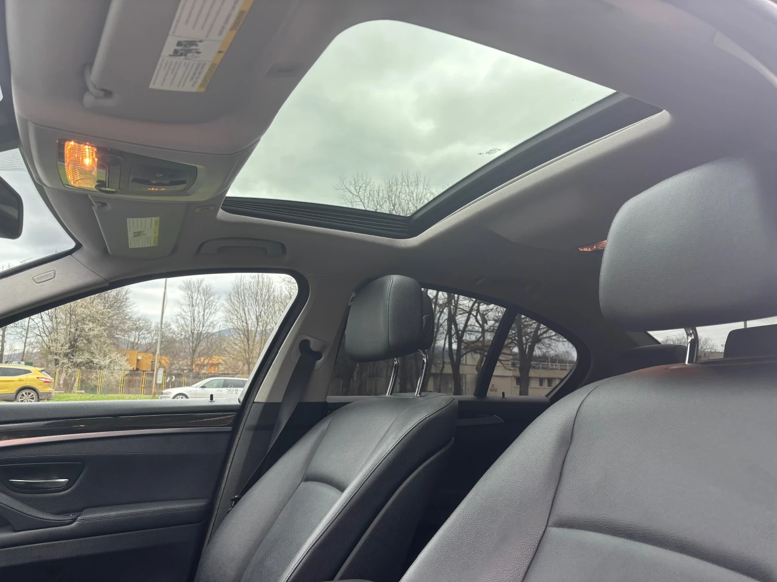 BMW 528 528i 245кс Digital, снимка 15 - Автомобили и джипове - 54032076