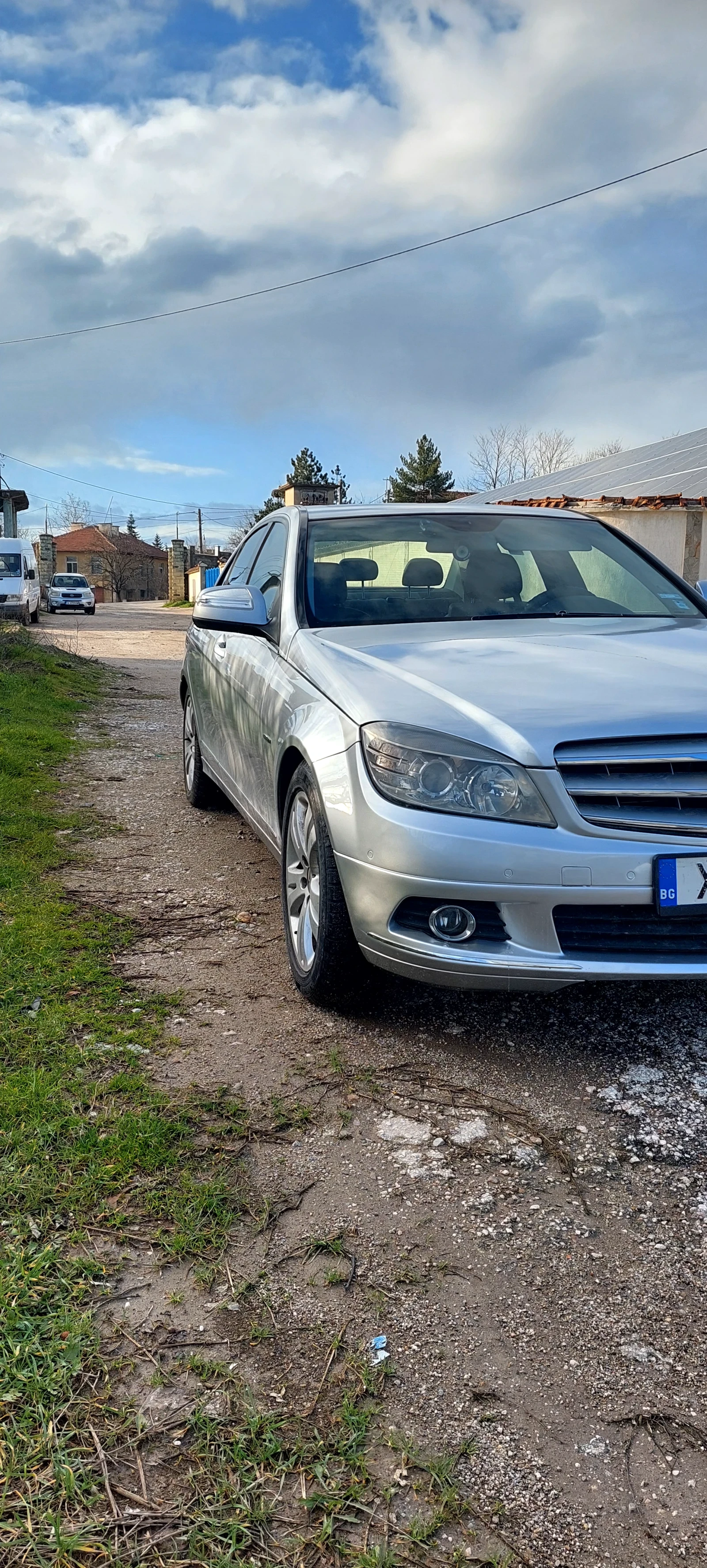 Mercedes-Benz C 220, снимка 4 - Автомобили и джипове - 54202704