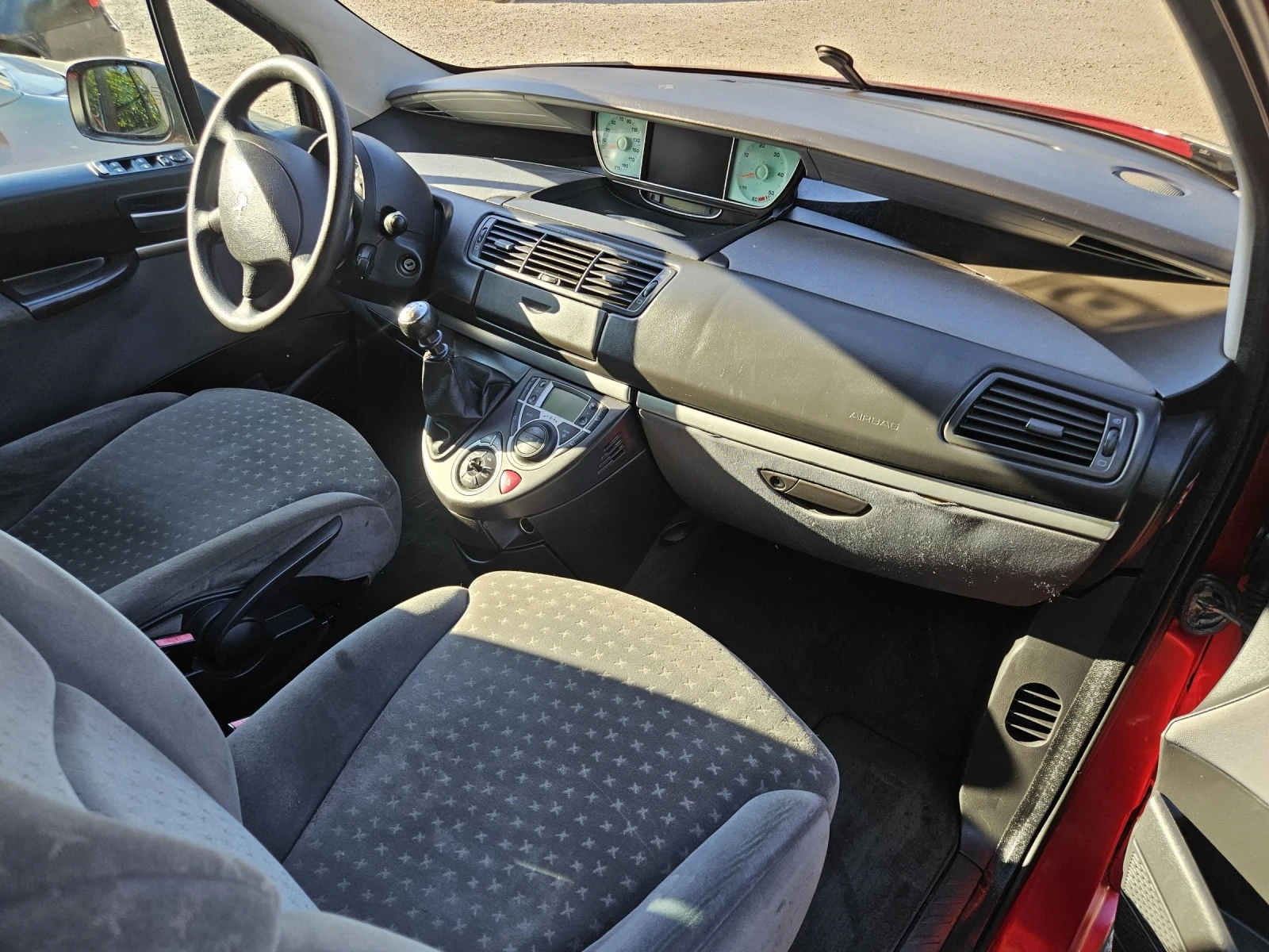 Peugeot 807 2.0 HDI* 7 места , снимка 6 - Автомобили и джипове - 54438222