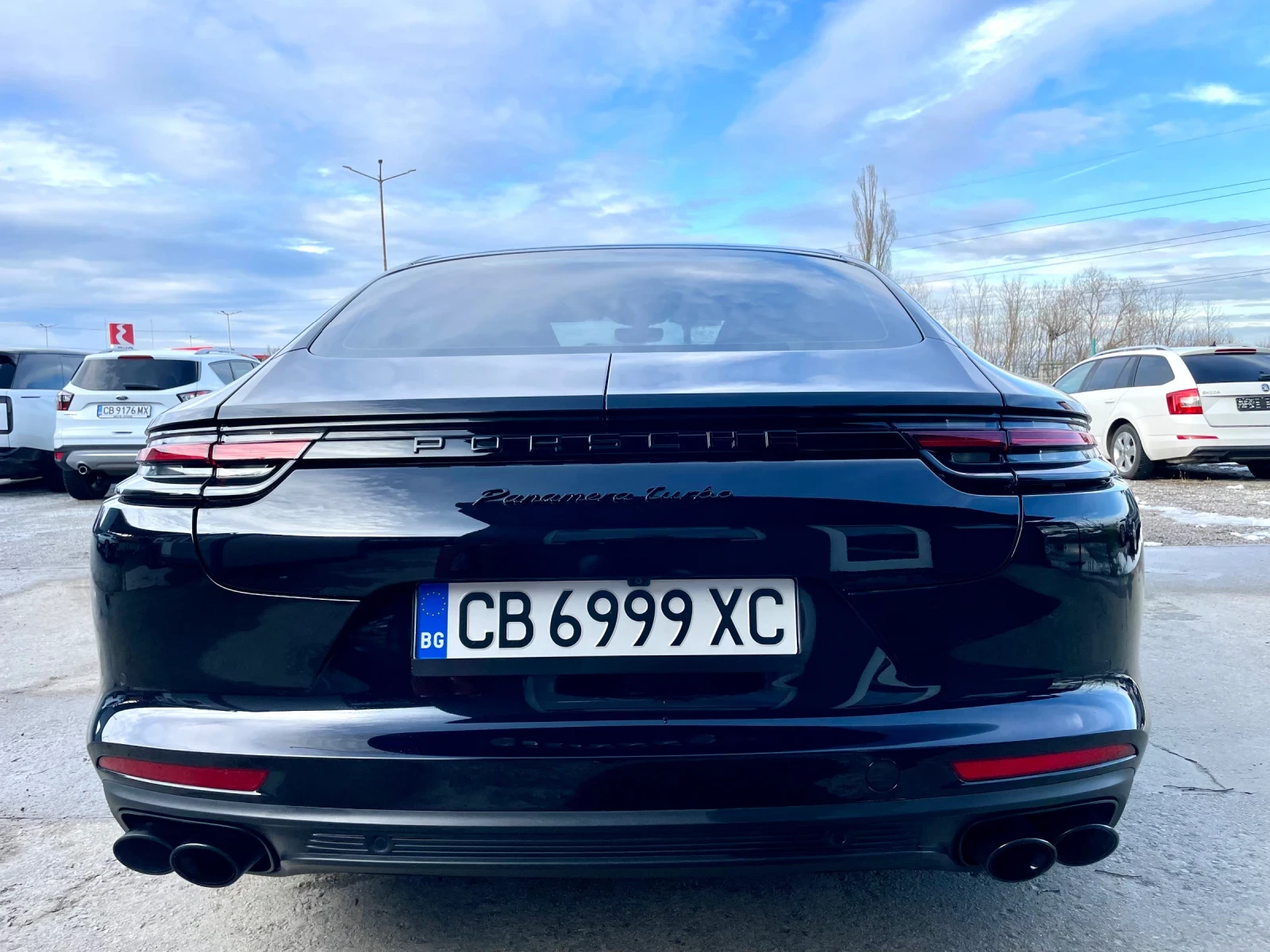 Porsche Panamera Turbo 69000 км Панорама Вакум Head up Бартер, снимка 4 - Автомобили и джипове - 54457119