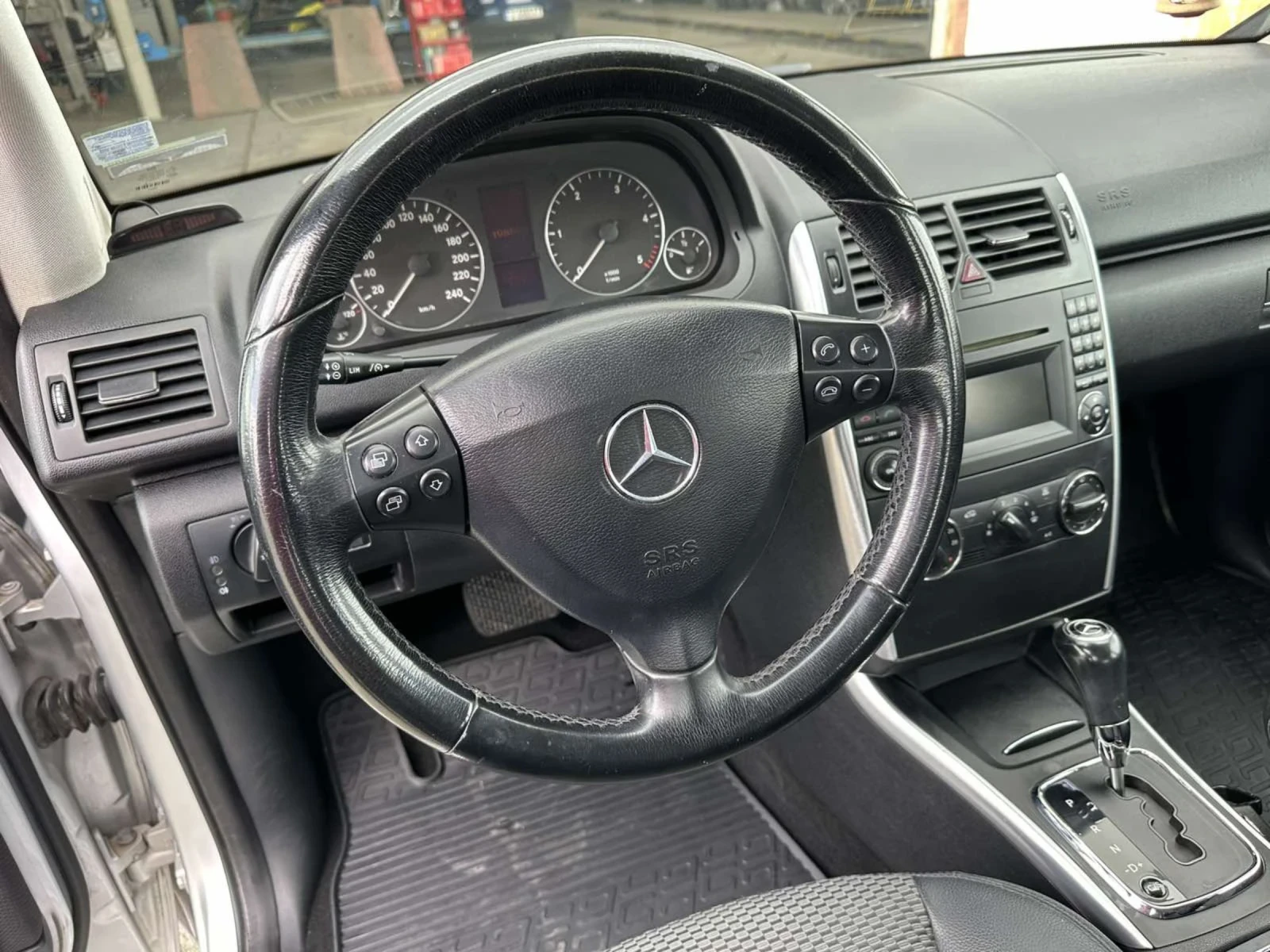 Mercedes-Benz A 180 А180 CDI, снимка 6 - Автомобили и джипове - 54631223