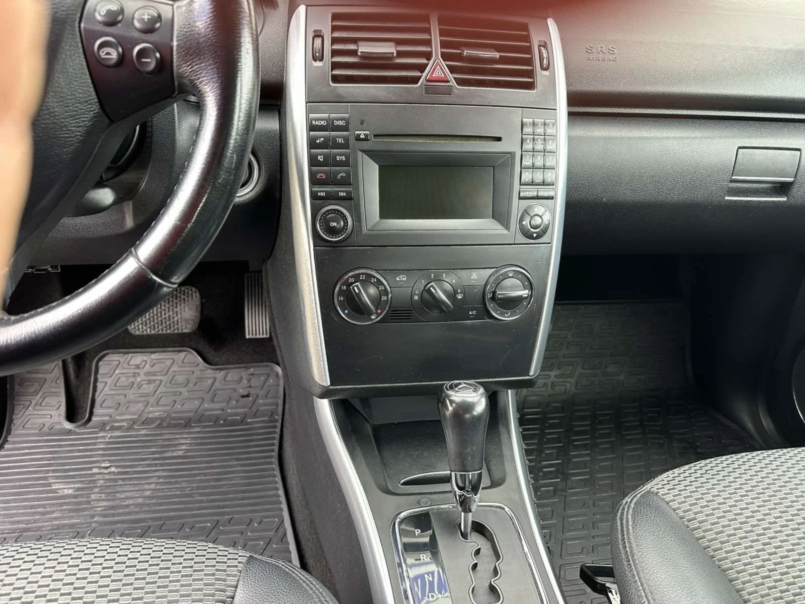 Mercedes-Benz A 180 А180 CDI, снимка 11 - Автомобили и джипове - 54631223