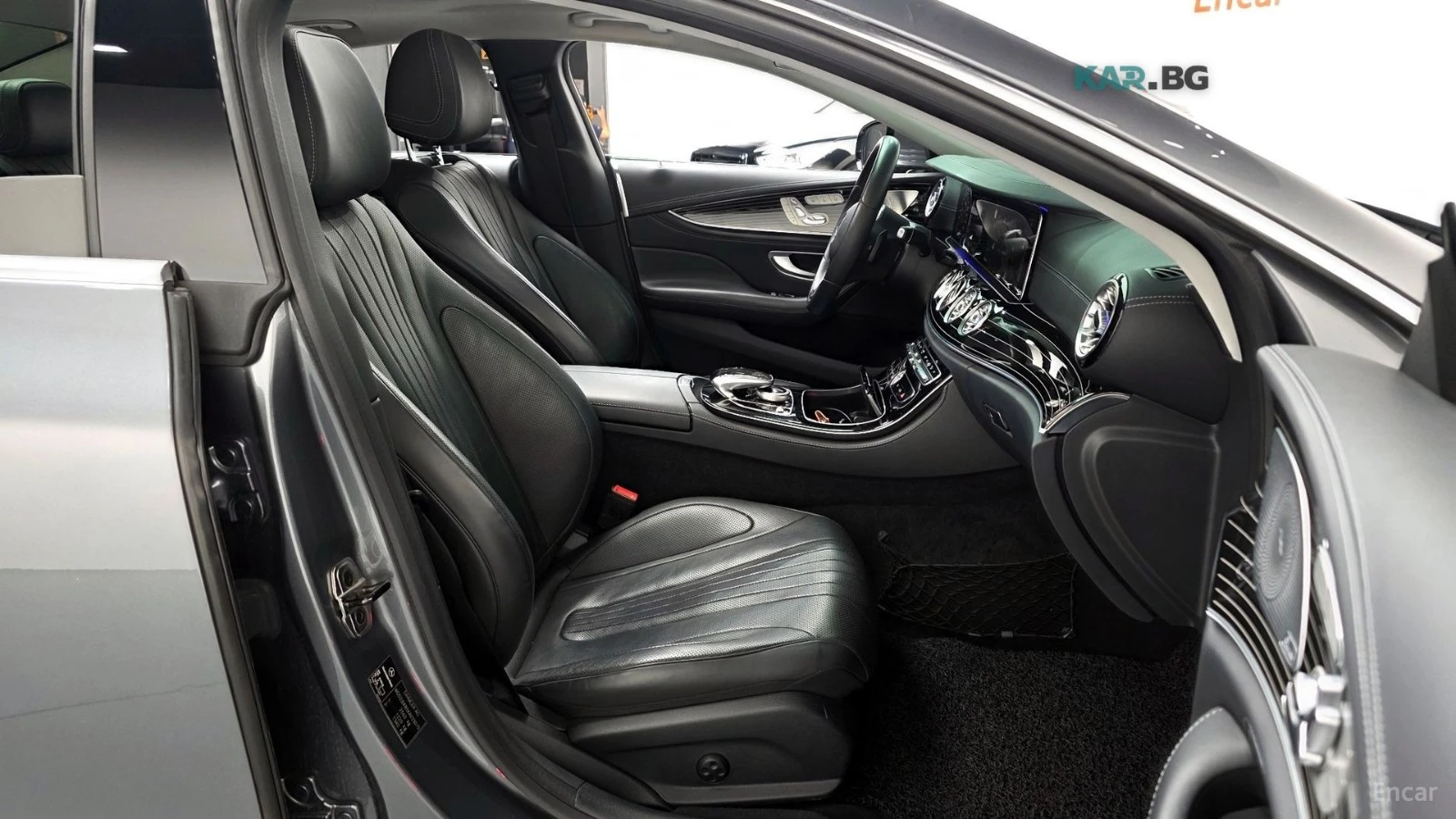Mercedes-Benz CLS 450 4MATIC 360 AMG-LINE HEADUP, снимка 11 - Автомобили и джипове - 54823000