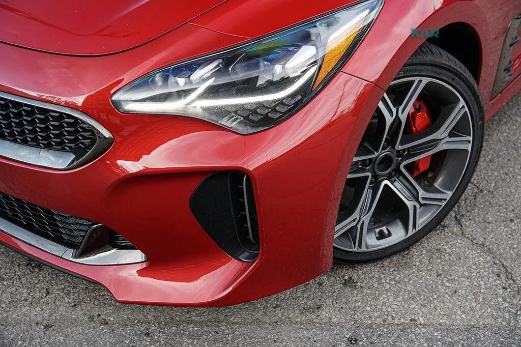 Kia Stinger GT Limited* AWD* АвтоКредит* (ЦЕНА ДО БГ), снимка 4 - Автомобили и джипове - 54933127