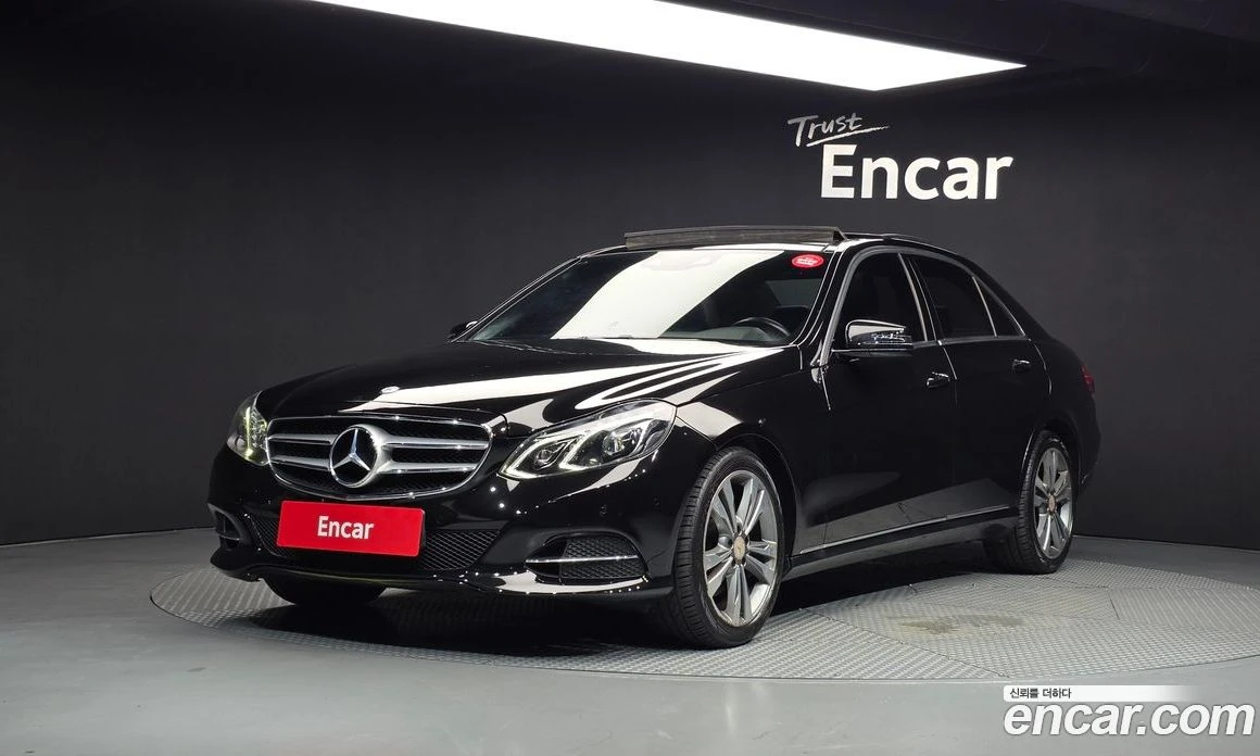 Mercedes-Benz E 300 E300 4MATIC Avantgarde