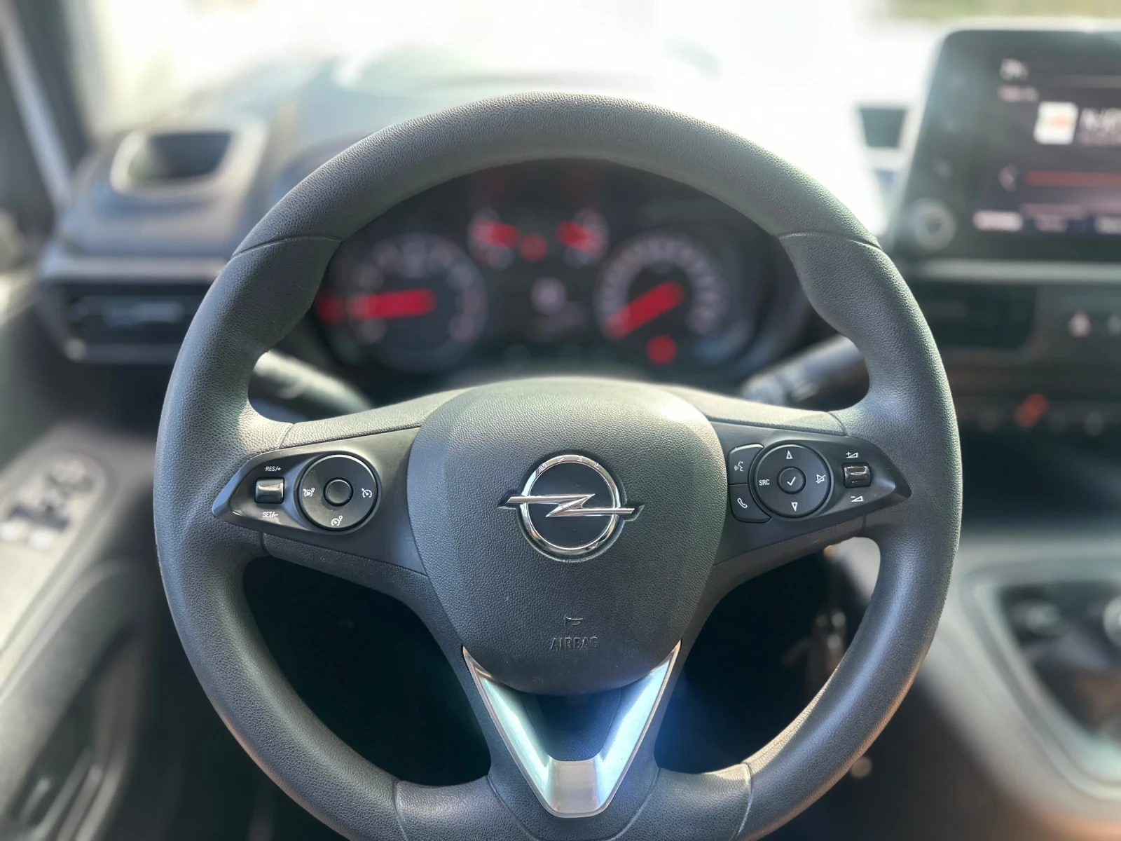 Opel Combo 1.5 HDi 102 кс. 2020г. MAXI Топ Състояние!!!, снимка 16 - Автомобили и джипове - 55725996