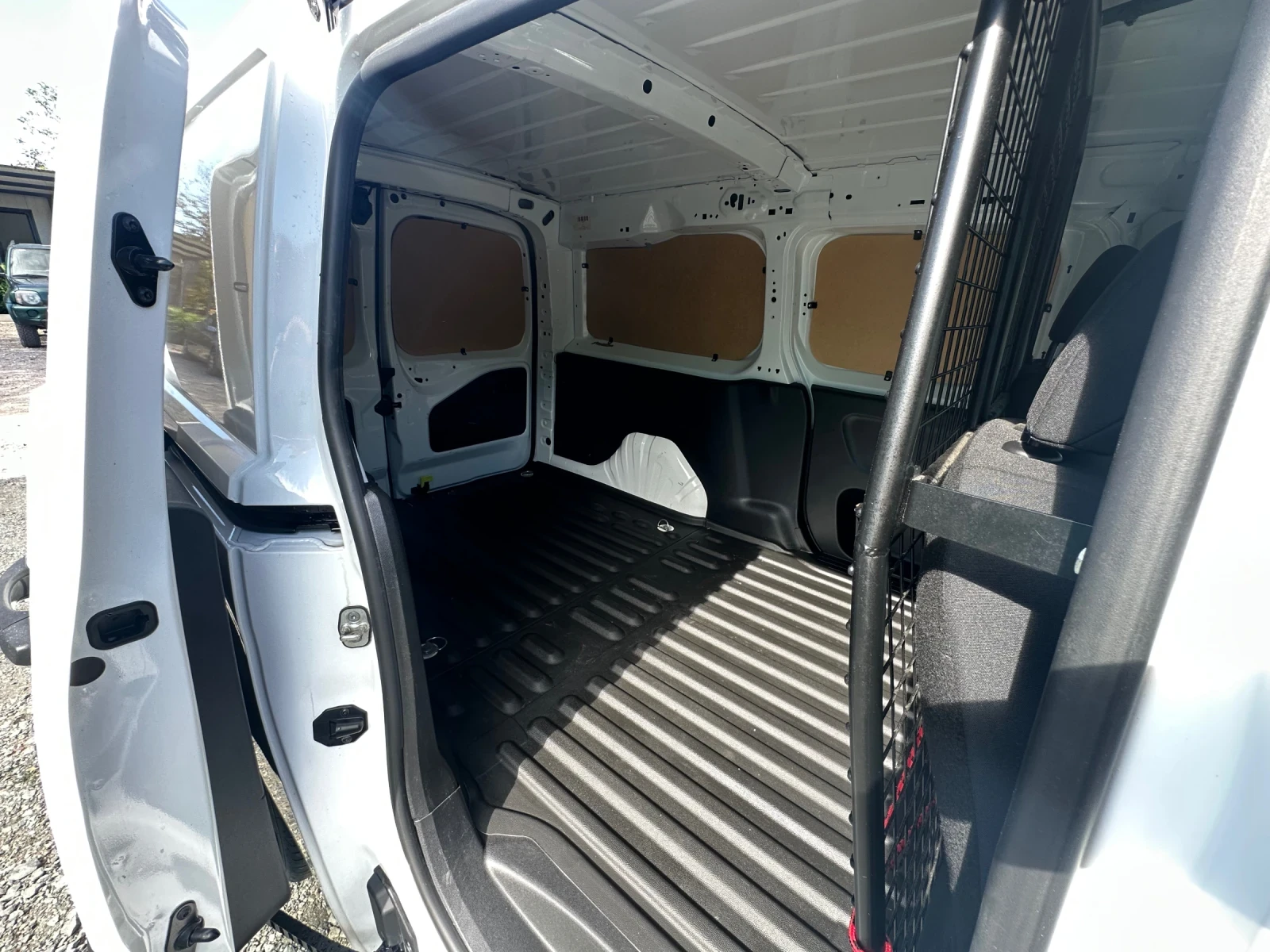 Opel Combo 1.5 HDi 102 кс. 2020г. MAXI Топ Състояние!!!, снимка 9 - Автомобили и джипове - 55725996