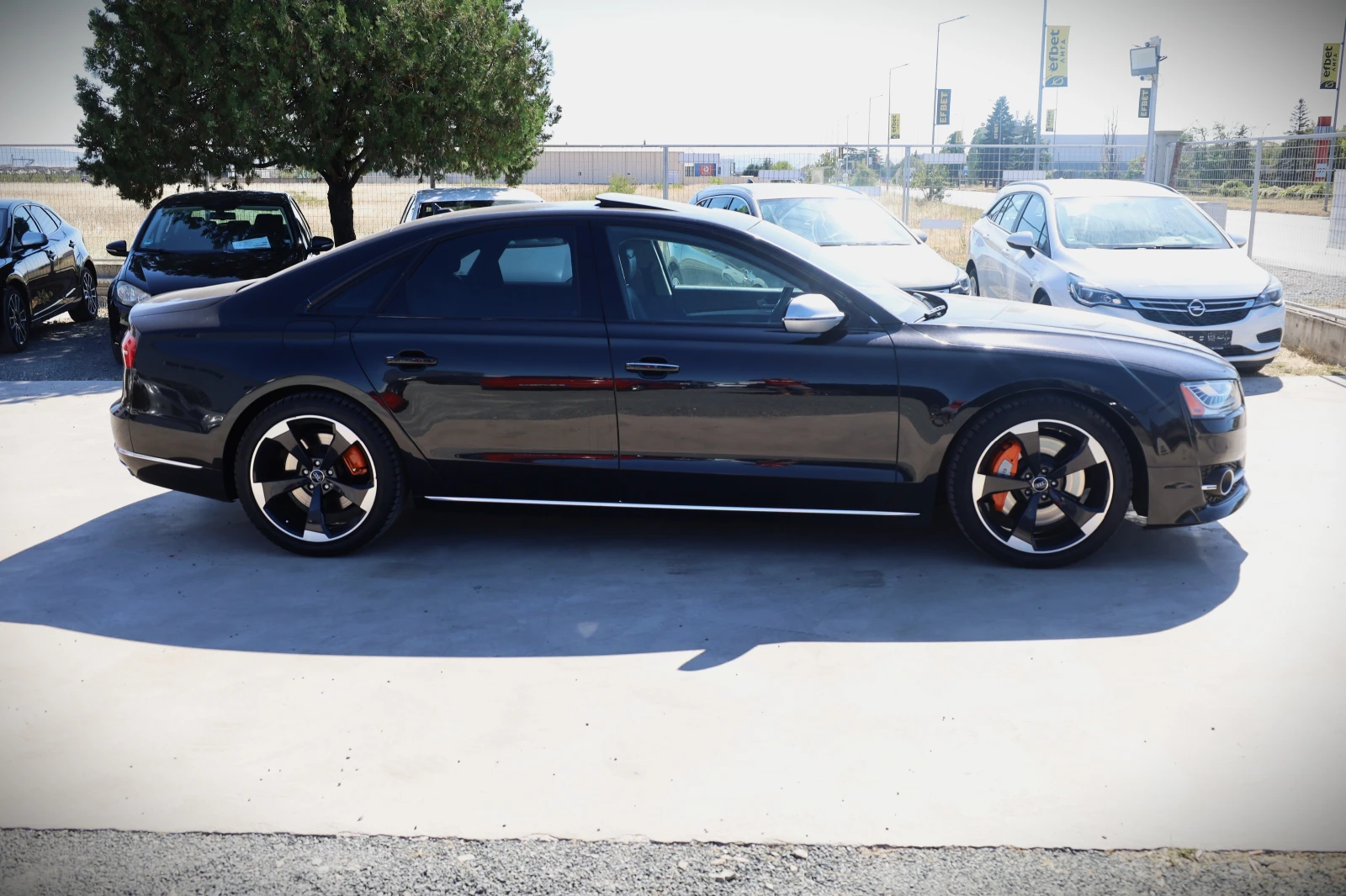 Audi A8, снимка 4 - Автомобили и джипове - 55853345