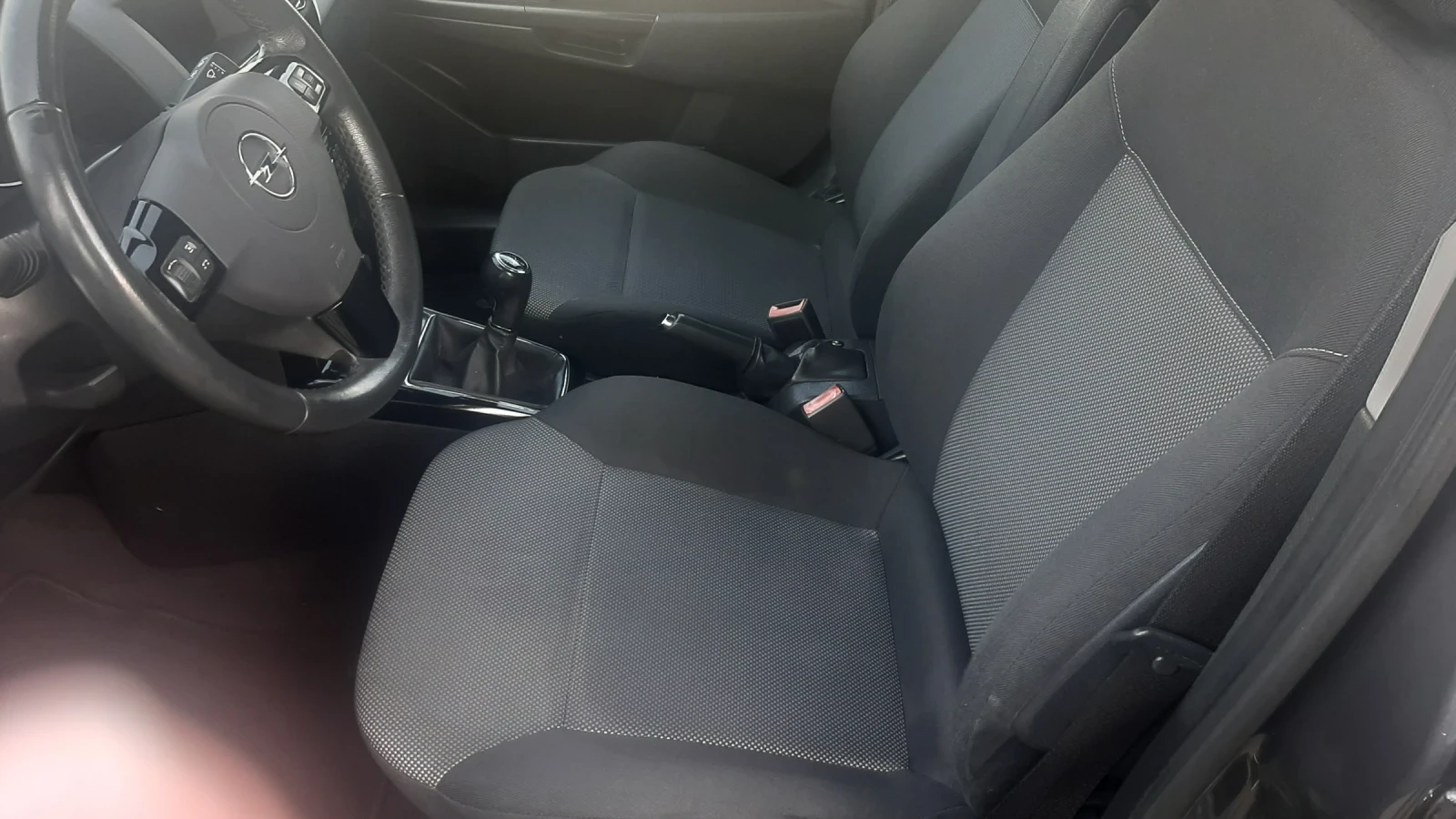 Opel Astra Уникална  ЗАПАЗЕНА , снимка 8 - Автомобили и джипове - 55888267