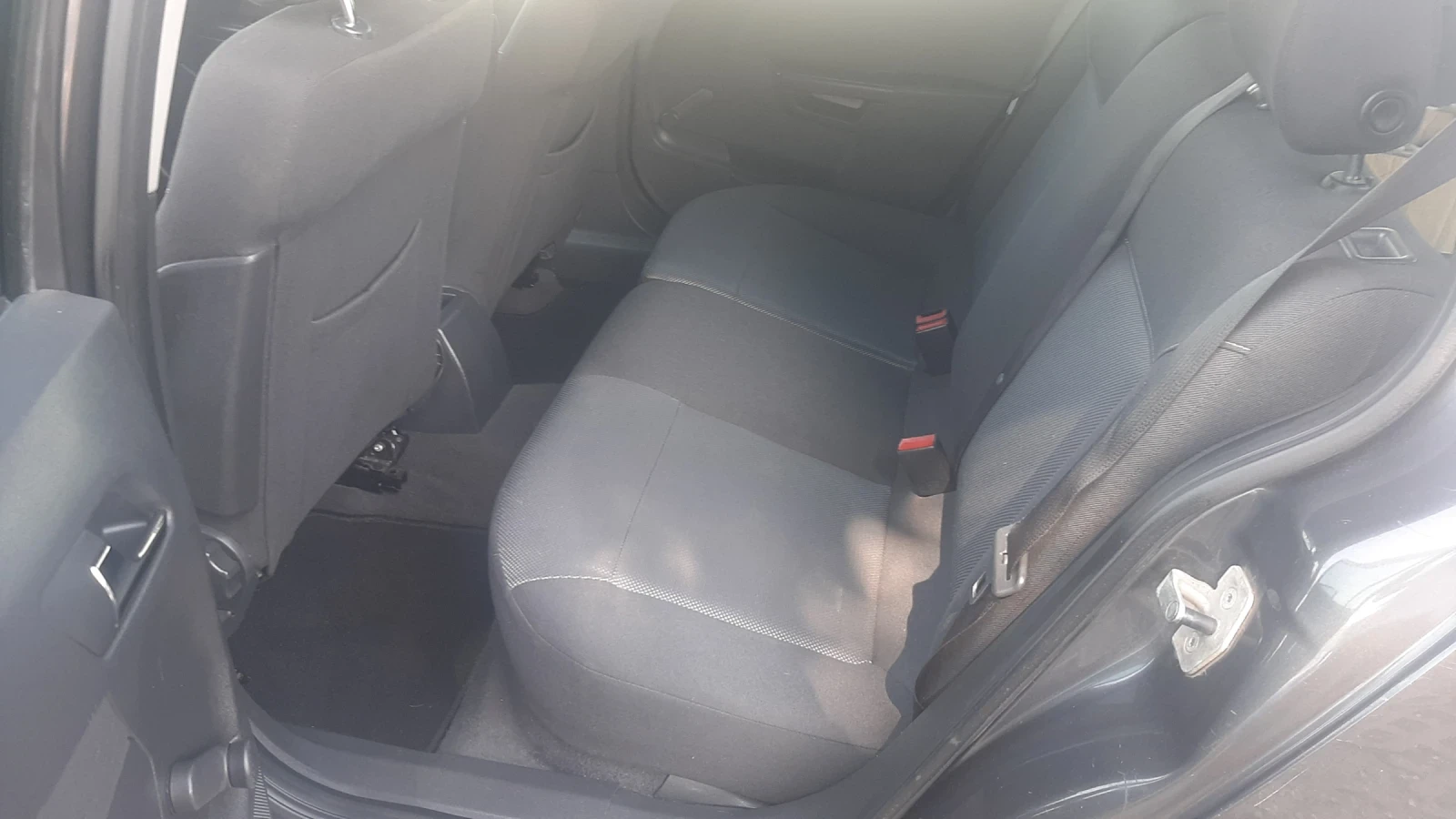 Opel Astra Уникална  ЗАПАЗЕНА , снимка 10 - Автомобили и джипове - 55888267
