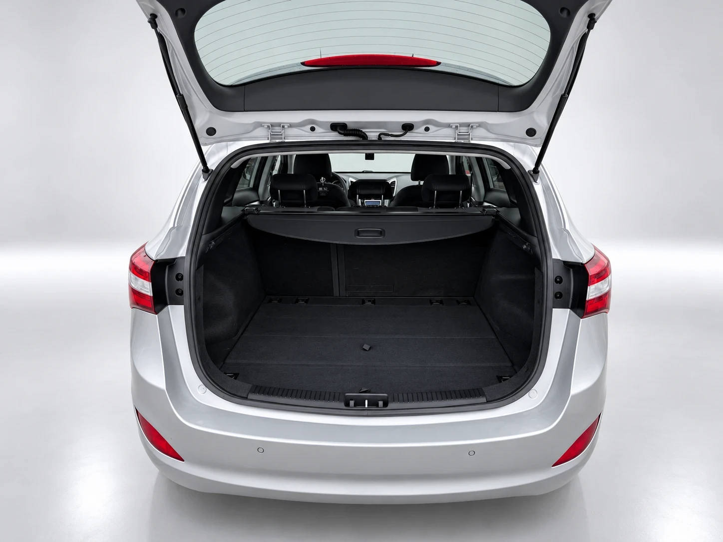 Hyundai I30 i30 1.6 DOHC 16V 120 к.с.   Панорама   1 собствени, снимка 14 - Автомобили и джипове - 56233887