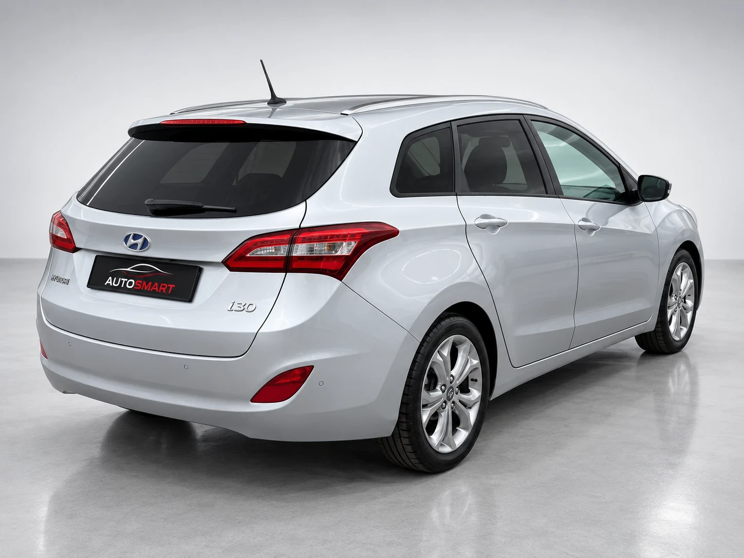 Hyundai I30 i30 1.6 DOHC 16V 120 к.с.   Панорама   1 собствени, снимка 6 - Автомобили и джипове - 56233887