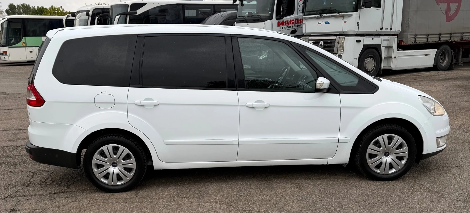 Ford Galaxy 2.0 TDCI, снимка 9 - Автомобили и джипове - 56732161