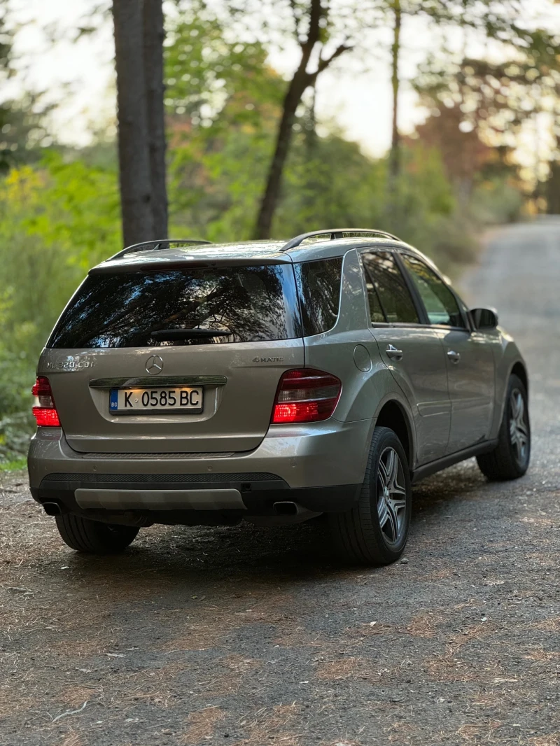 Mercedes-Benz ML 320, снимка 5 - Автомобили и джипове - 48306092