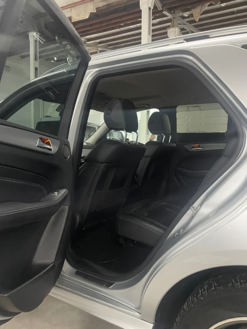 Mercedes-Benz ML 350 AMG/Дистр/панор/камера/подгр/памет/теглич/ФУЛЛ, снимка 10 - Автомобили и джипове - 52554451