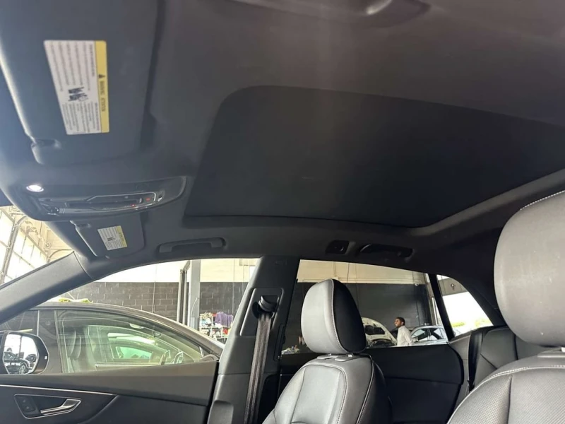 Audi Q8 CARFAX, снимка 10 - Автомобили и джипове - 52629380