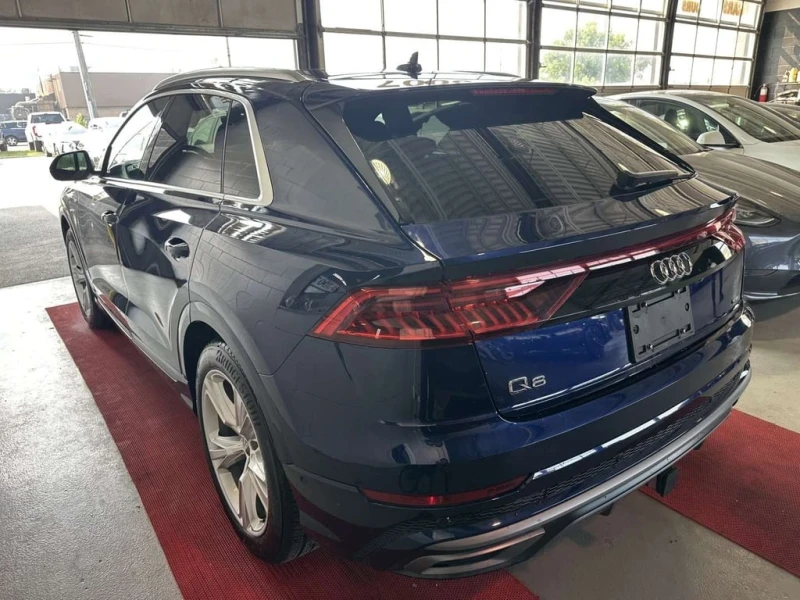 Audi Q8 CARFAX, снимка 4 - Автомобили и джипове - 52629380