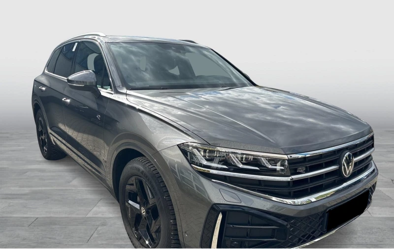 VW Touareg 3.0TDI* R-LINE* HEAD-UP* MEMORY* CAM* MATRIX* , снимка 2 - Автомобили и джипове - 52707950