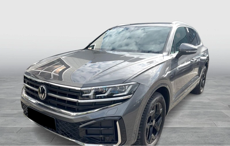 VW Touareg 3.0TDI* R-LINE* HEAD-UP* MEMORY* CAM* MATRIX* 