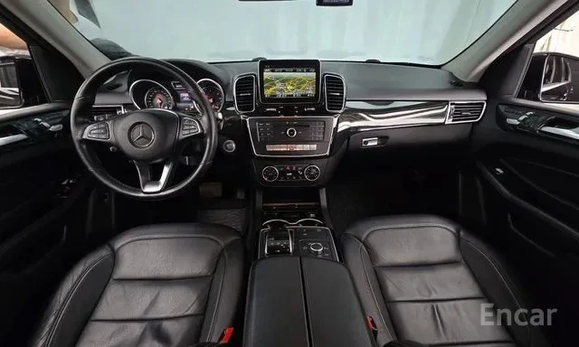 Mercedes-Benz GLE GLE 250d 4MATIC, снимка 6 - Автомобили и джипове - 55602583