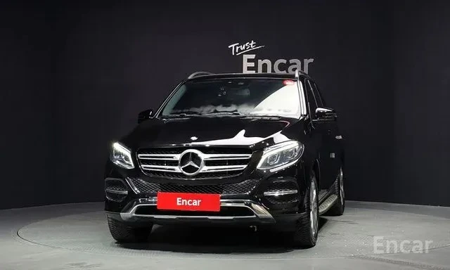 Mercedes-Benz GLE GLE 250d 4MATIC, снимка 3 - Автомобили и джипове - 55602583