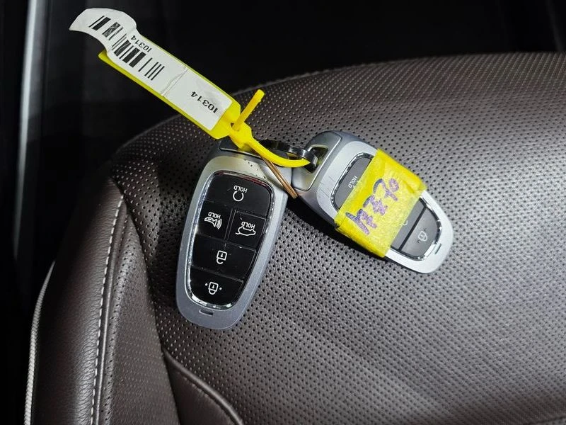 Hyundai Tucson * ЦЕНАДОБГ* ОБДУХВАНЕ* ПОДГРЕВ* , снимка 16 - Автомобили и джипове - 55925192