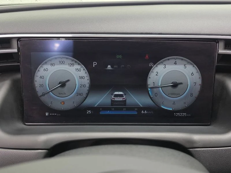 Hyundai Tucson * ЦЕНАДОБГ* ОБДУХВАНЕ* ПОДГРЕВ* , снимка 8 - Автомобили и джипове - 55925192