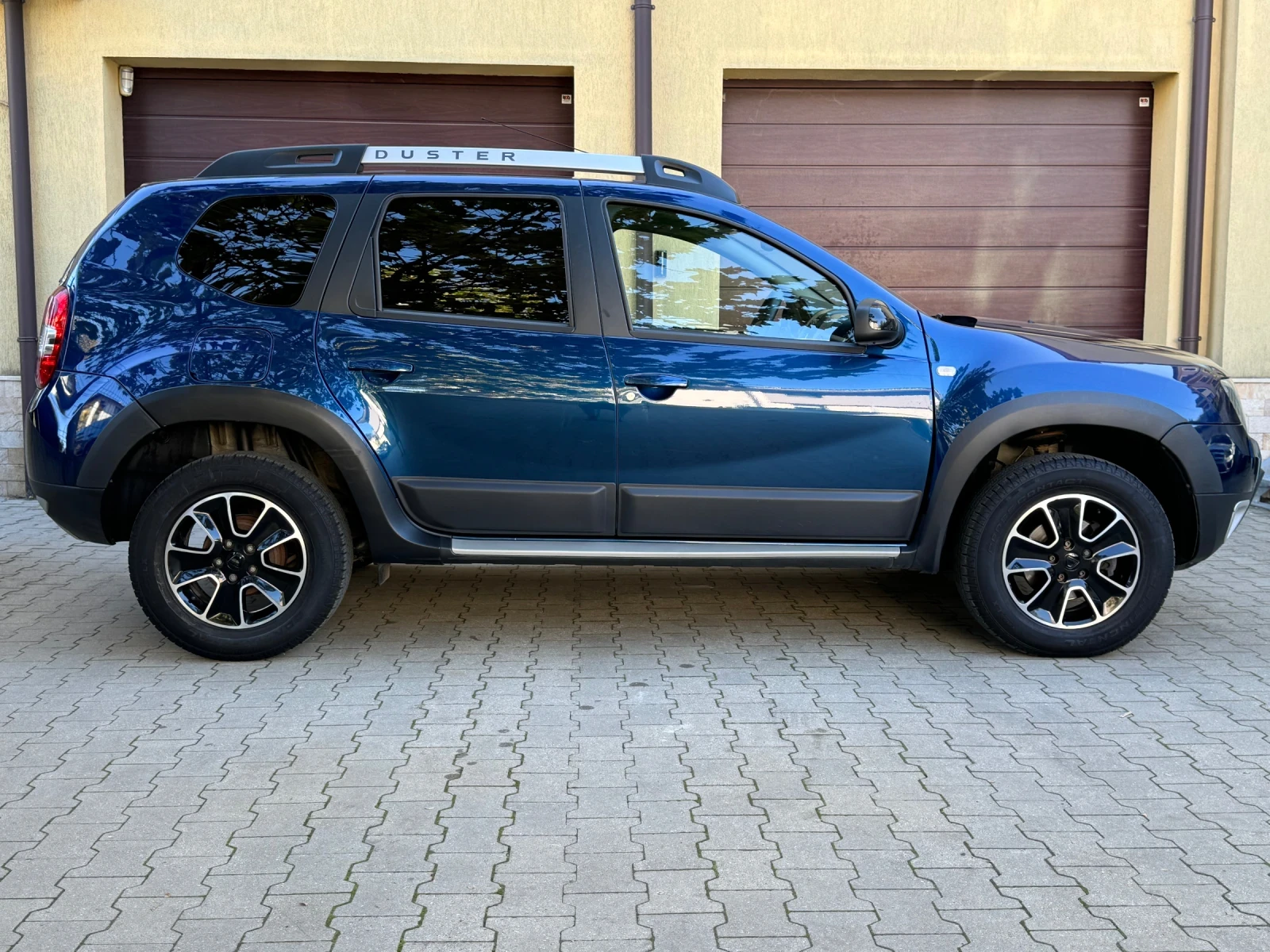 Dacia Duster 1.5dci /EDC-AUTOMATIK/BLACK SHADOW/55хил.км! - изображение 8