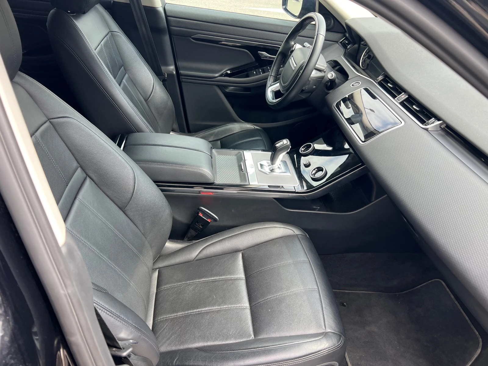 Land Rover Range Rover Evoque Black Edition 4x4 - изображение 6