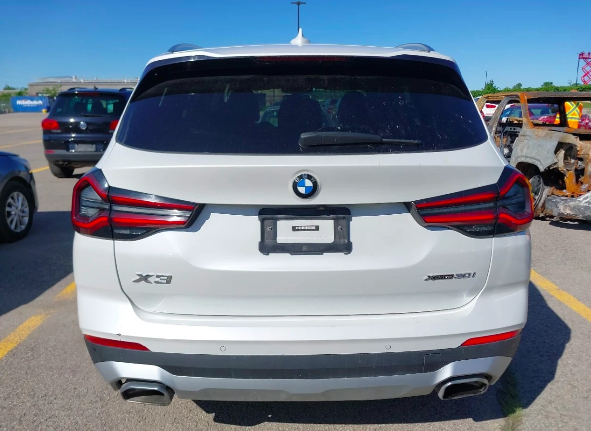 BMW X3 xDrive 30i - изображение 6