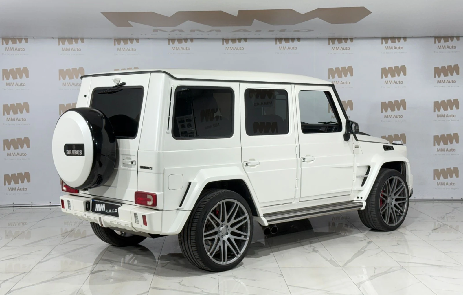 Mercedes-Benz G 63 AMG Brabus* Designo* Harman/Kardon*  - изображение 2
