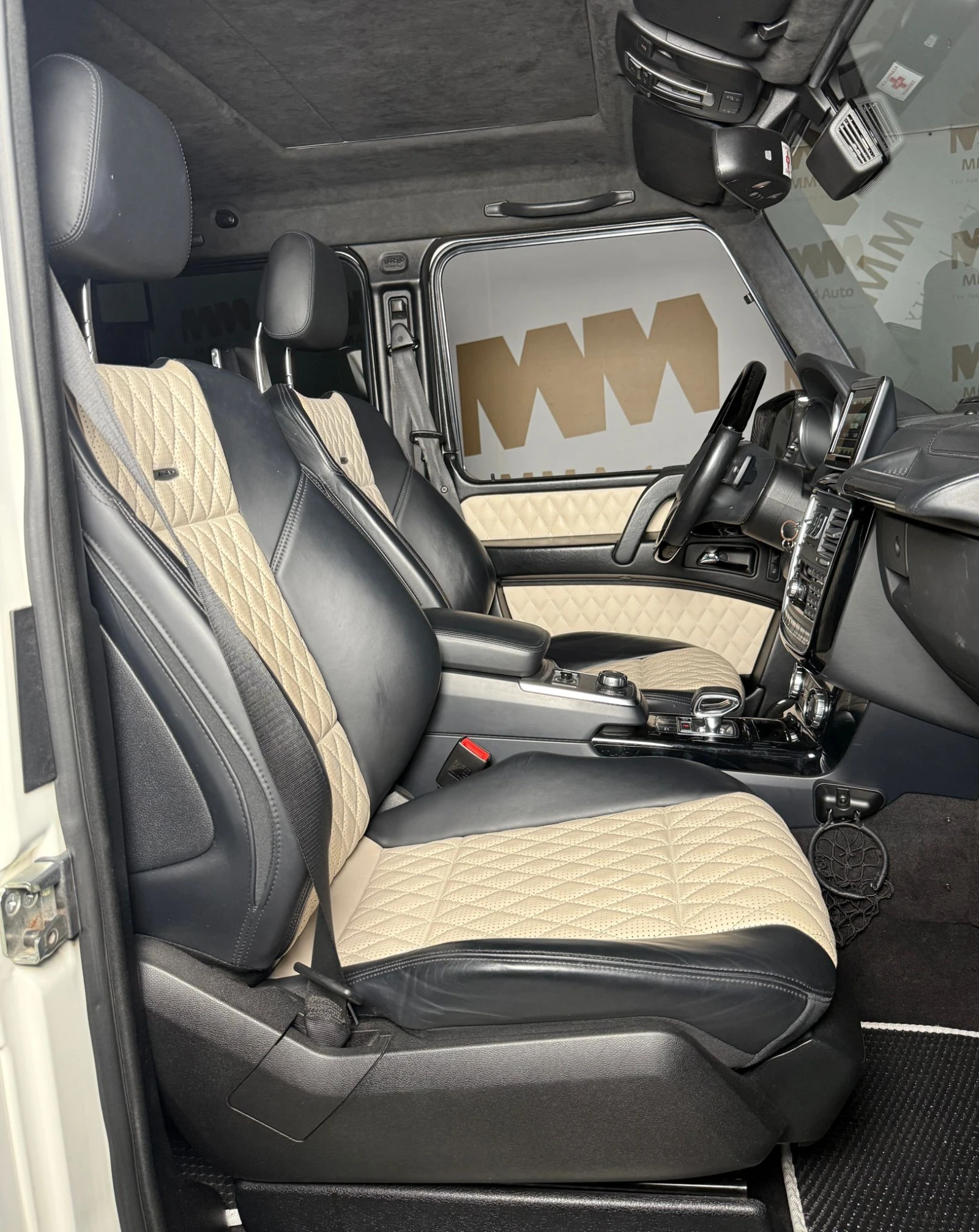 Mercedes-Benz G 63 AMG Brabus* Designo* Harman/Kardon*  - изображение 9