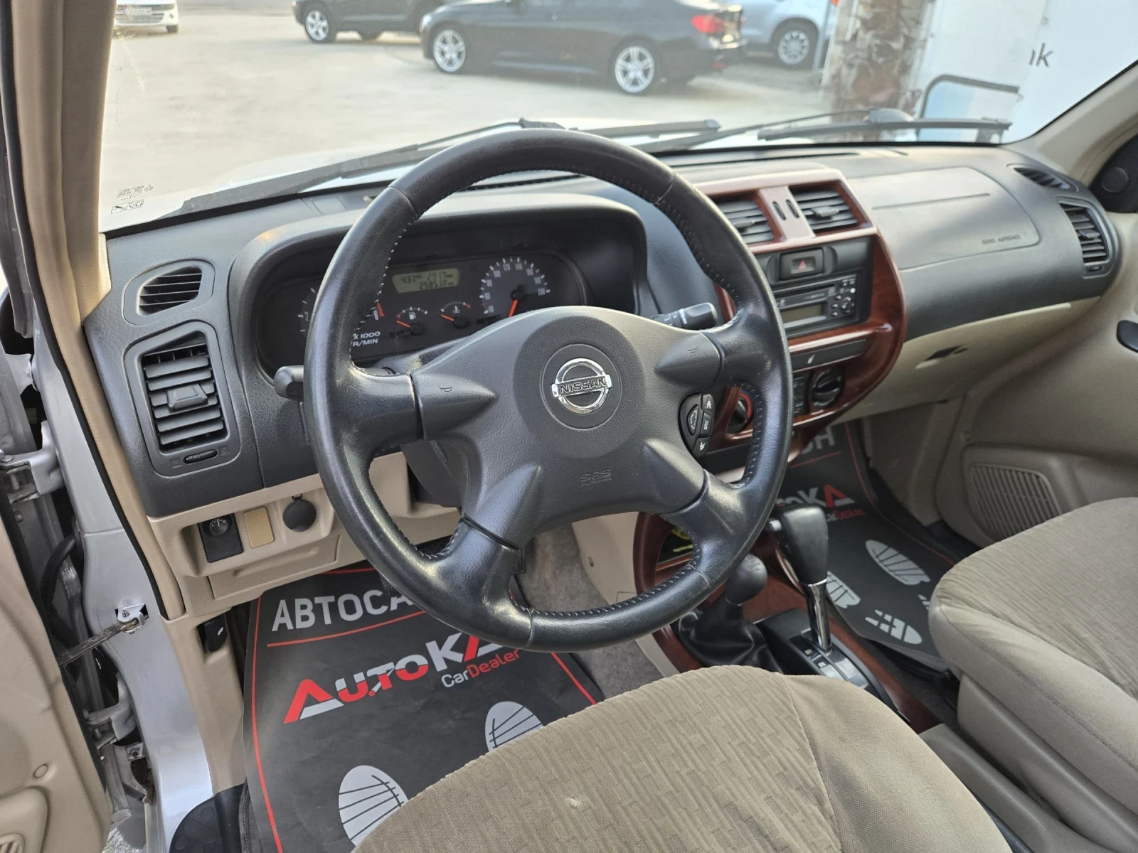 Nissan Terrano 3.0D-154кс= АВТОМАТ= КЪСА БАЗА= ИТАЛИЯ= КЛИМАТИК, снимка 8 - Автомобили и джипове - 53459239