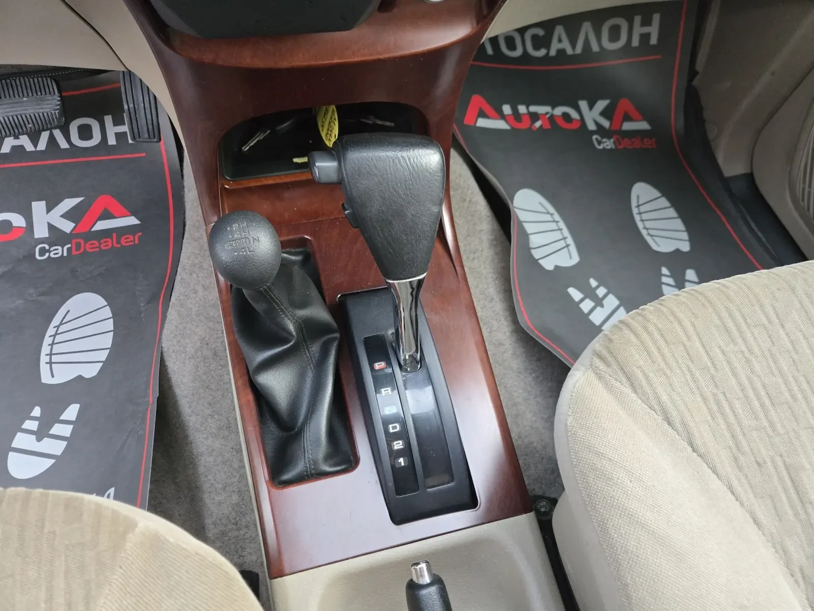 Nissan Terrano 3.0D-154кс= АВТОМАТ= КЪСА БАЗА= ИТАЛИЯ= КЛИМАТИК, снимка 15 - Автомобили и джипове - 53459239