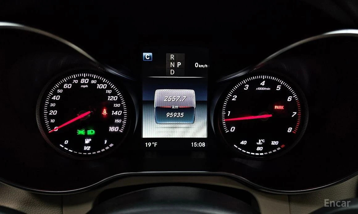 Mercedes-Benz GLC 300 КОЖА* ПАМЕТ* КАМЕРА* , снимка 8 - Автомобили и джипове - 53989405