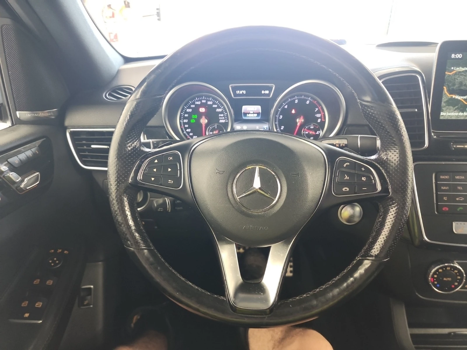 Mercedes-Benz GLE 400 AMG * * 360 CAM * * CARFAX * * АВТО КРЕДИТ * * , снимка 9 - Автомобили и джипове - 54964424