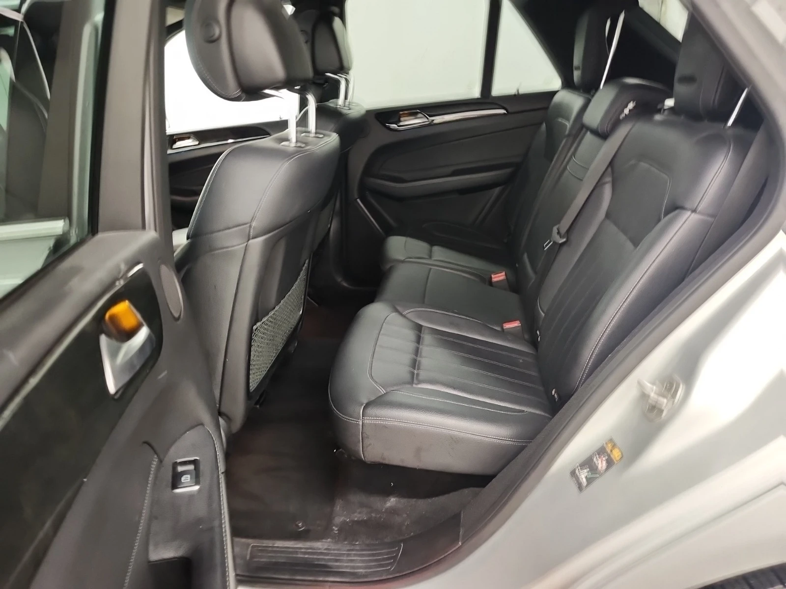 Mercedes-Benz GLE 400 AMG * * 360 CAM * * CARFAX * * АВТО КРЕДИТ * * , снимка 12 - Автомобили и джипове - 54964424