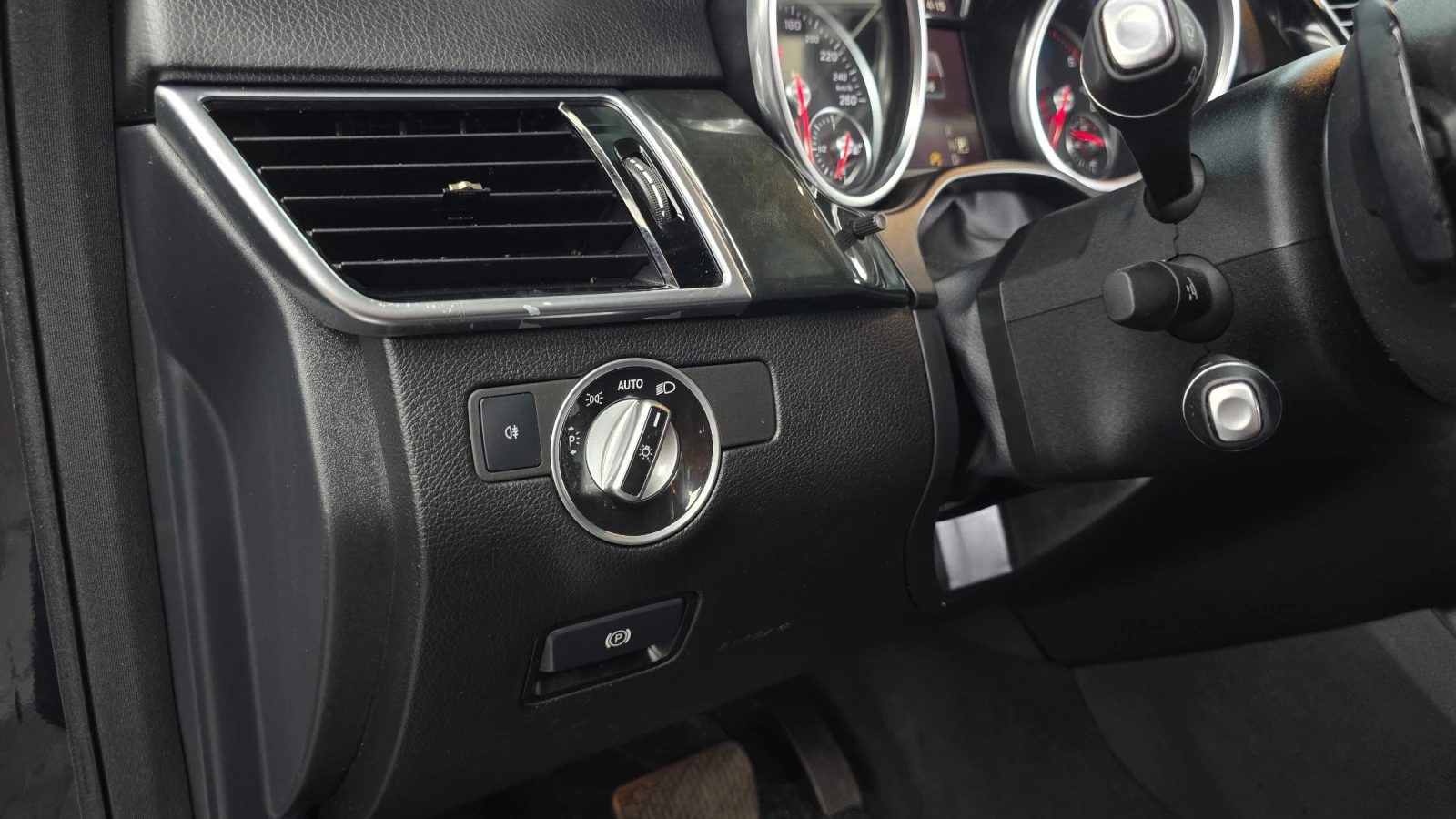 Mercedes-Benz GLE GLE 250d 4MATIC, снимка 14 - Автомобили и джипове - 55602583