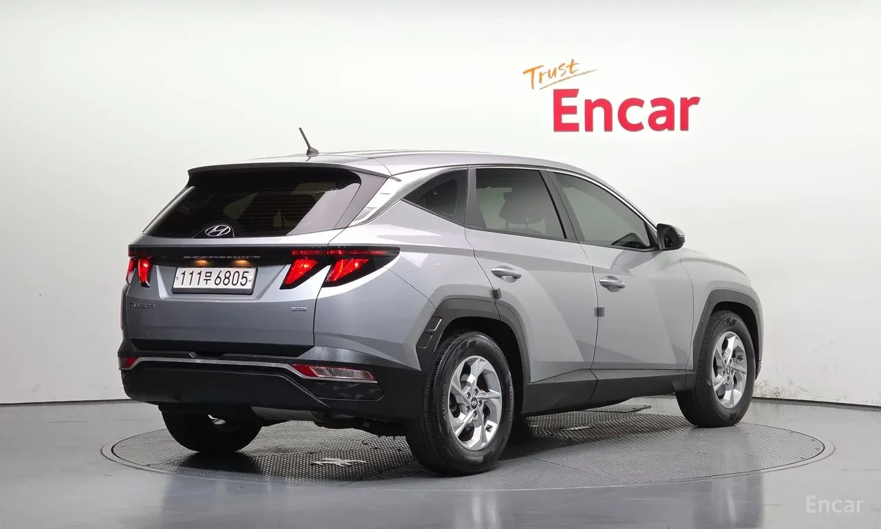 Hyundai Tucson 4x4, ЦЕНА ДО БЪЛГАРИЯ, снимка 2 - Автомобили и джипове - 56117224