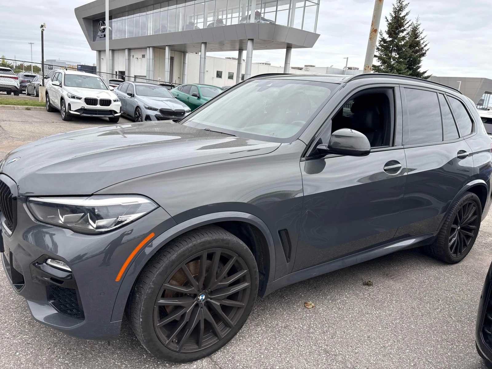 BMW X5 xDrive40i * АвтоКредит * (ЦЕНА ДО БГ), снимка 2 - Автомобили и джипове - 56281140