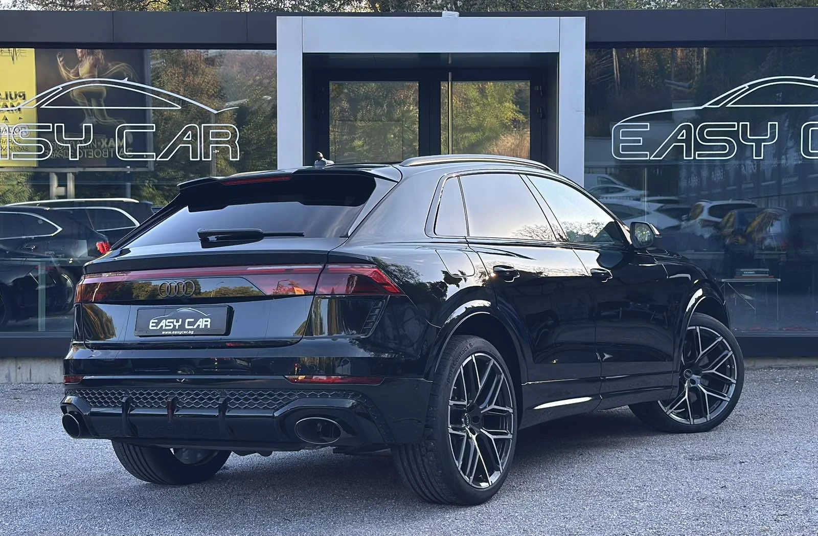 Audi RSQ8, снимка 3 - Автомобили и джипове - 56610937