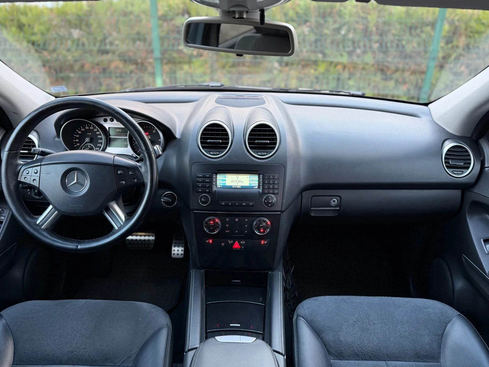 Mercedes-Benz ML 320 CDI 4-Matic 7G , снимка 10 - Автомобили и джипове - 56685375