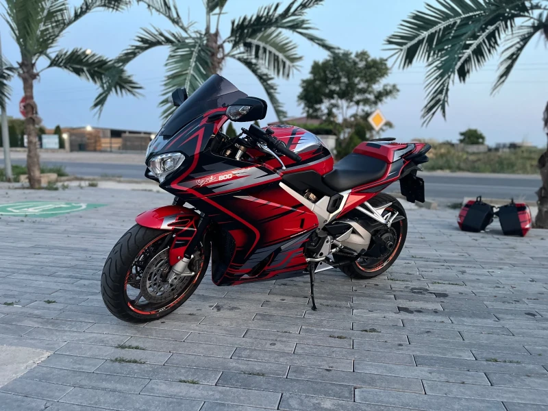 Honda Vfr Видео!!2014 v-tec, снимка 2 - Мотоциклети и мототехника - 50816495