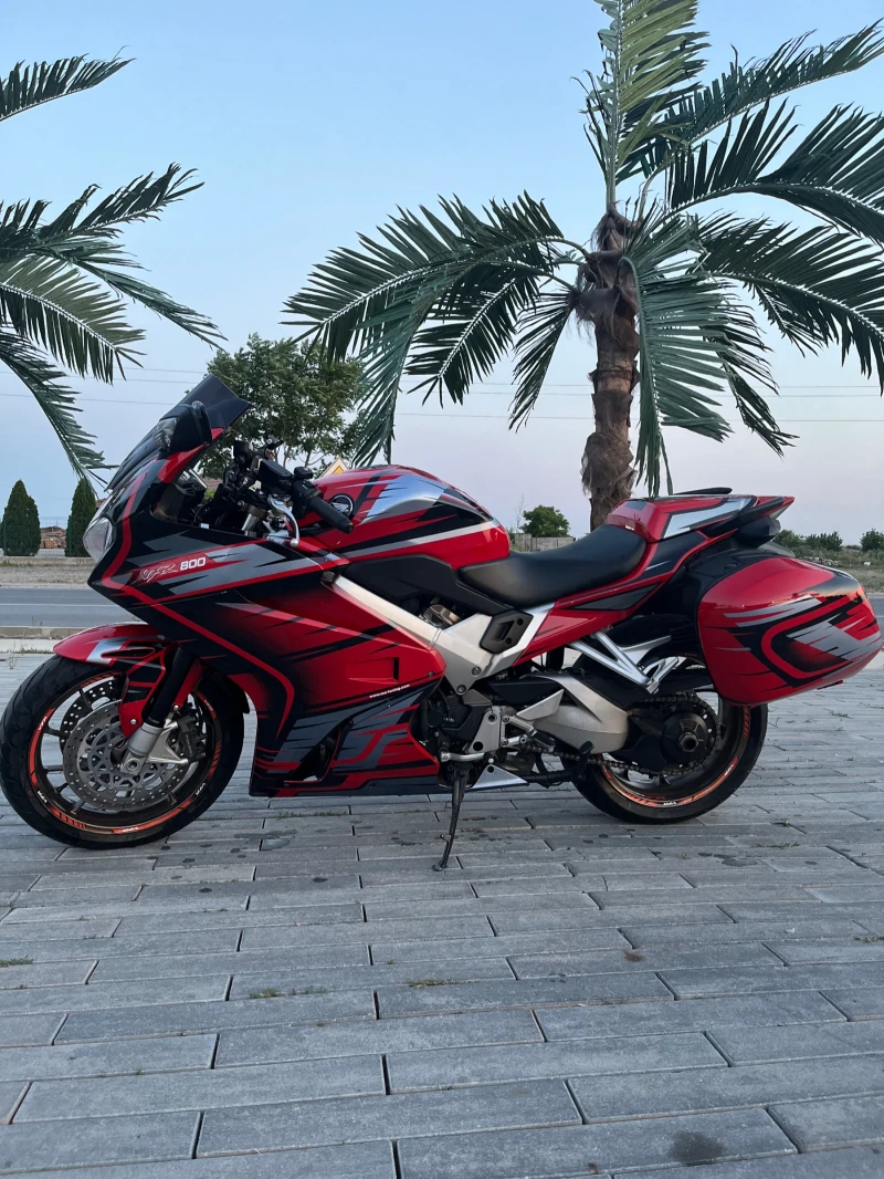 Honda Vfr Видео!!2014 v-tec, снимка 13 - Мотоциклети и мототехника - 50816495