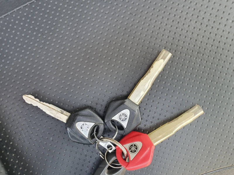 Yamaha Majesty 400i , снимка 13 - Мотоциклети и мототехника - 52934122