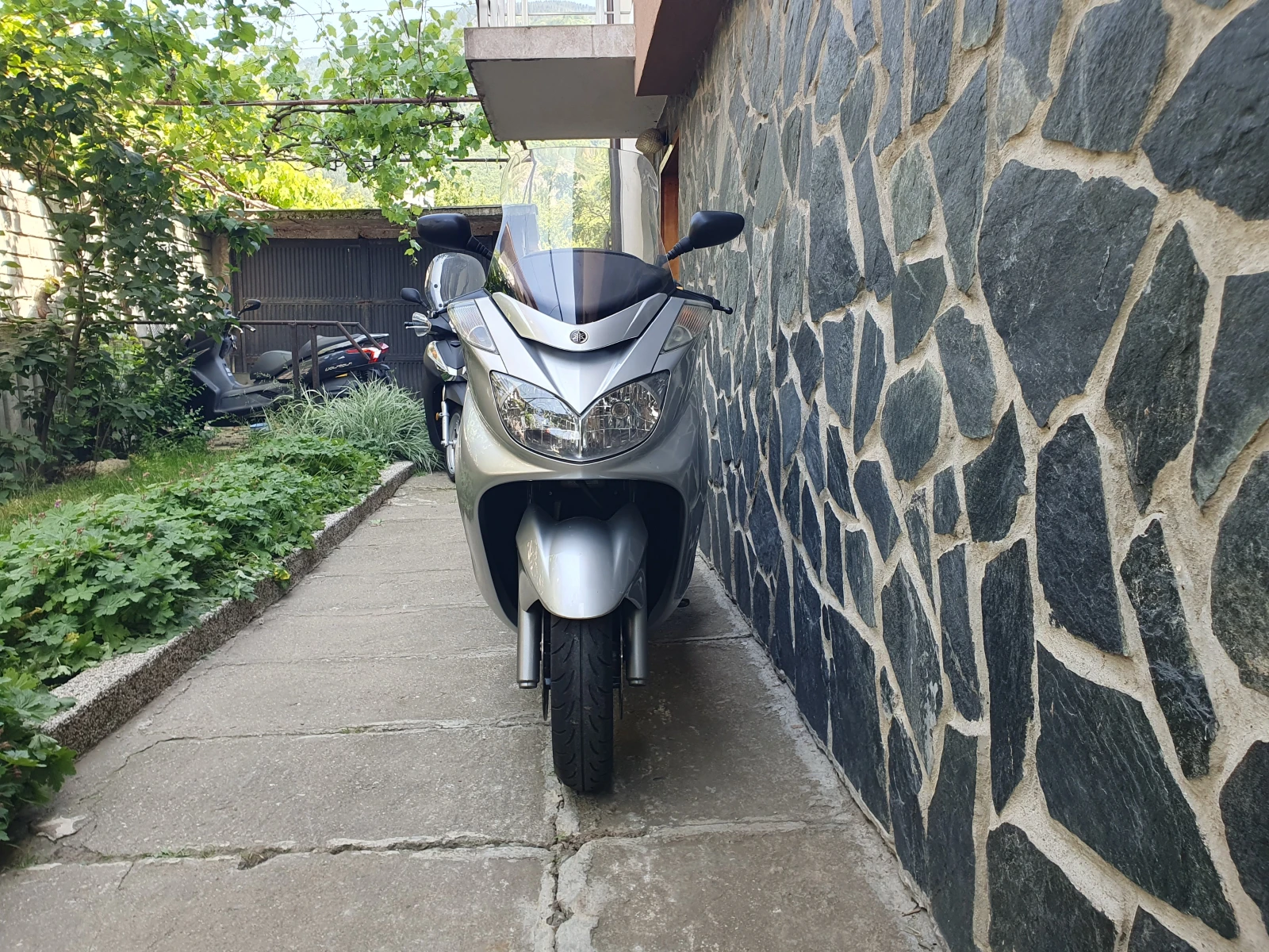 Yamaha Majesty 400i  - изображение 8