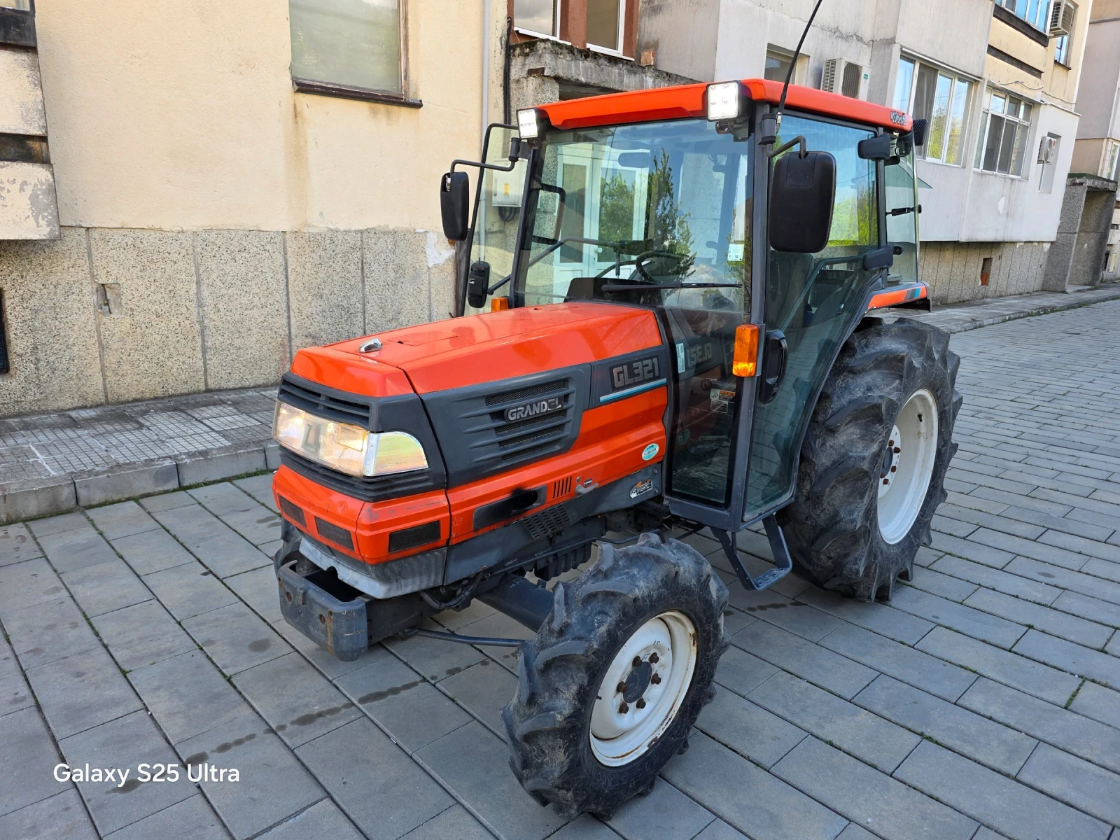 Трактор Kubota GL321 - изображение 2