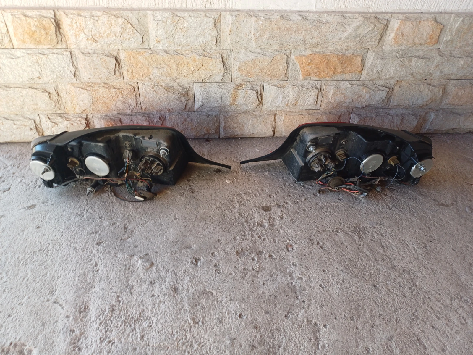     2012. | Mobile.bg   6